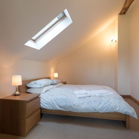 Villa Glebe Barn Caynham Esterno foto